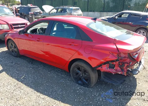 2022 Hyundai Elantra Sel from USA, damaged, VIN 5NPLM4AG8NH065595